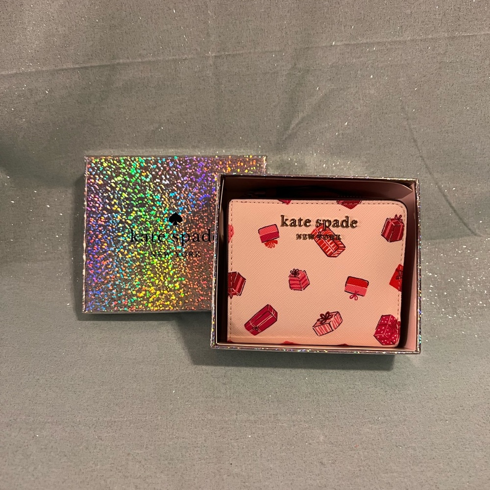 NWB Kate Spade Wallet